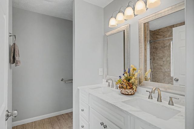 3307 Haynes Dr, Spring Hill, TN 37174