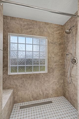 3307 Haynes Dr, Spring Hill, TN 37174