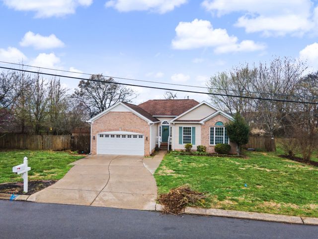 3307 Haynes Dr, Spring Hill, TN 37174