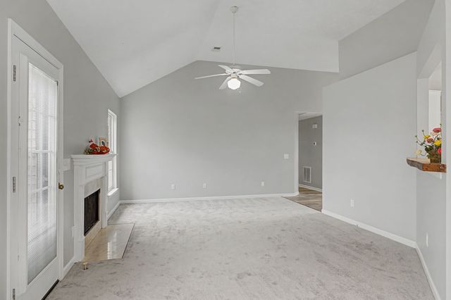 3307 Haynes Dr, Spring Hill, TN 37174