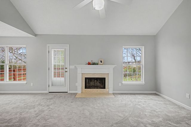 3307 Haynes Dr, Spring Hill, TN 37174