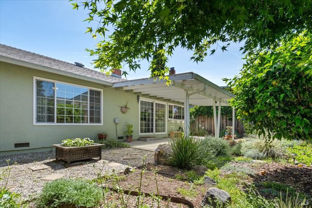 4155 Rhine Ct, Napa, CA 94558