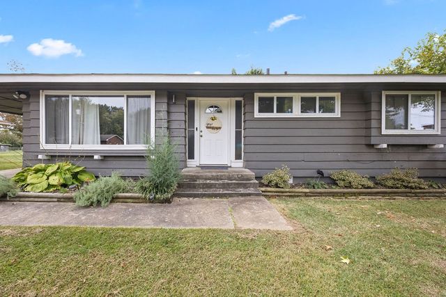 702 E Sumac Street, Rogers, AR 72756