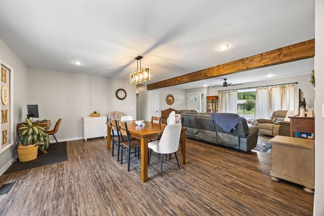 702 E Sumac Street, Rogers, AR 72756