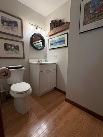 351-355 Main Street G, Easthampton, MA 01027
