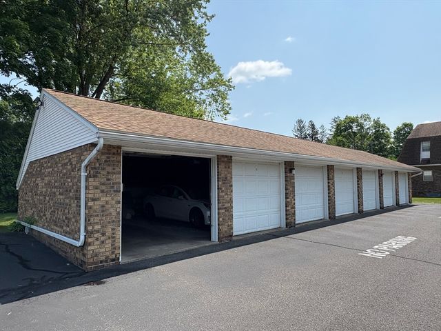 351-355 Main Street G, Easthampton, MA 01027