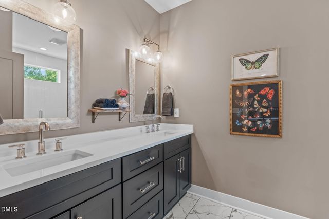 2325 Sheffield Road 101, Raleigh, NC 27610