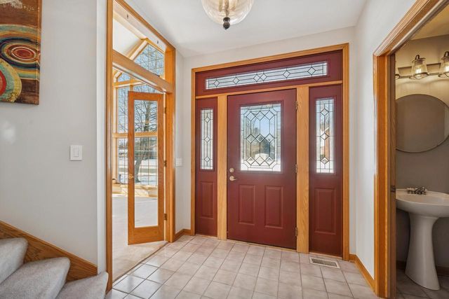 1025 Timothy DRIVE, Lake Geneva, WI 53147