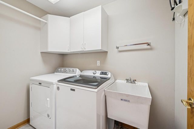 1025 Timothy DRIVE, Lake Geneva, WI 53147