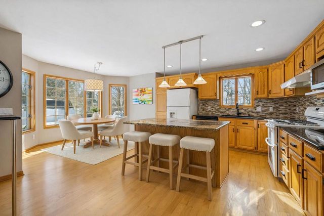 1025 Timothy DRIVE, Lake Geneva, WI 53147