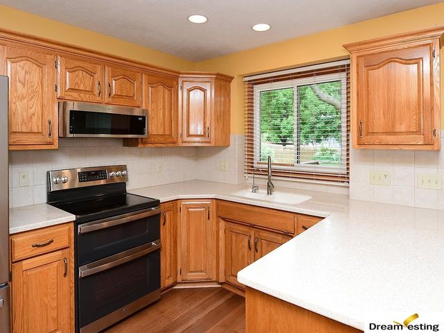 17224 K Street, Omaha, NE 68135