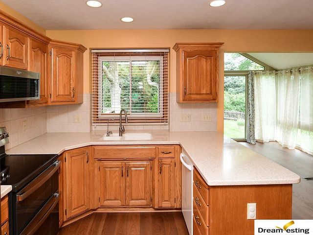 17224 K Street, Omaha, NE 68135