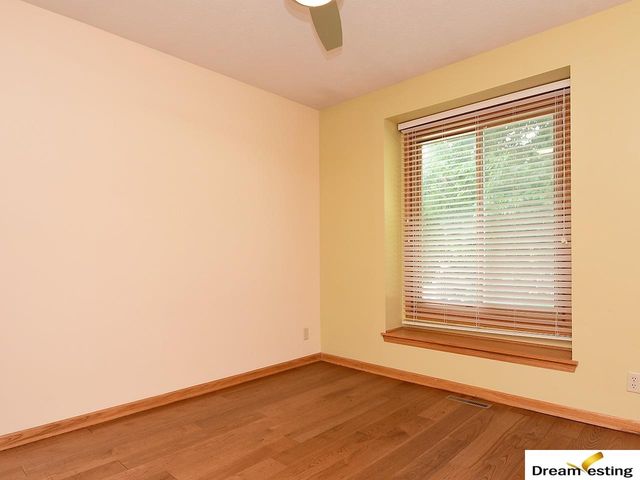 17224 K Street, Omaha, NE 68135