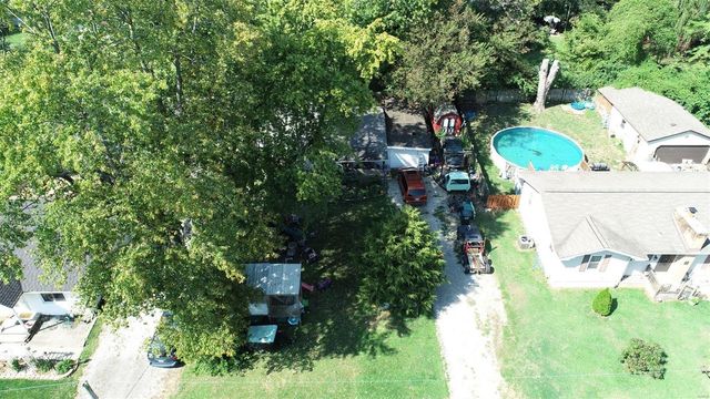 109 Bethesda Drive, Belleville, IL 62223