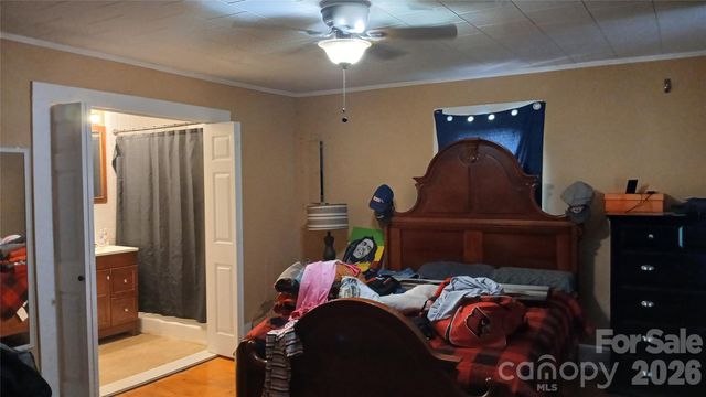 203 Church Street, Rhodhiss, NC 28630