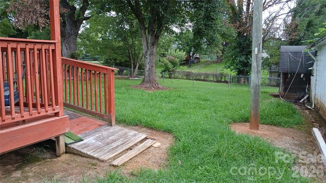 203 Church Street, Rhodhiss, NC 28630