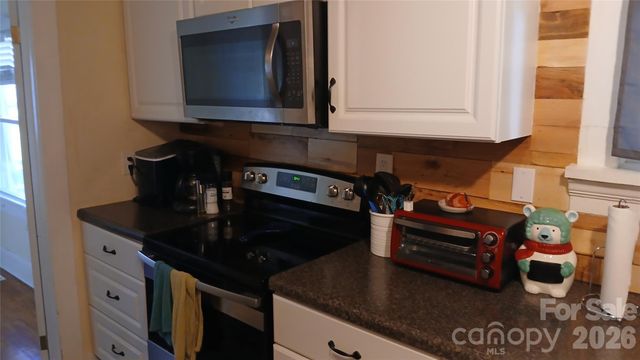 203 Church Street, Rhodhiss, NC 28630