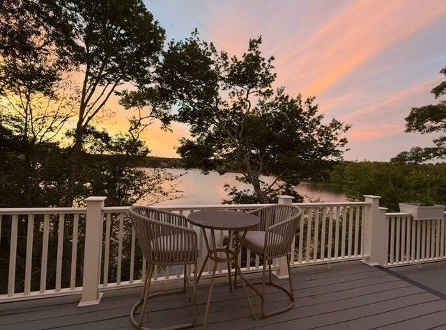 29 Eagle Hill Drive, Plymouth, MA 02360