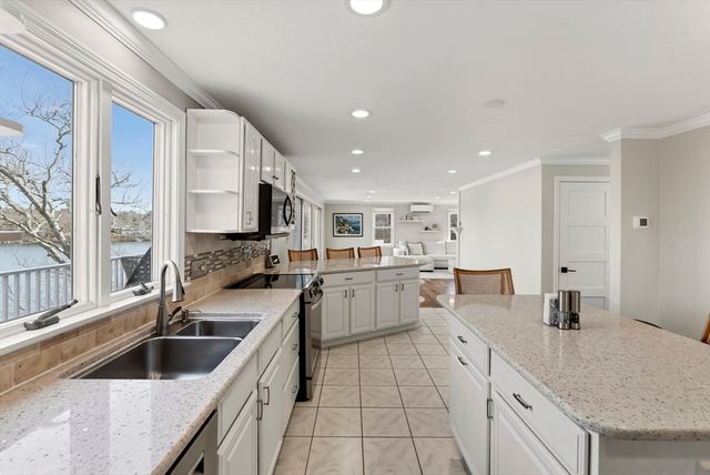 29 Eagle Hill Drive, Plymouth, MA 02360