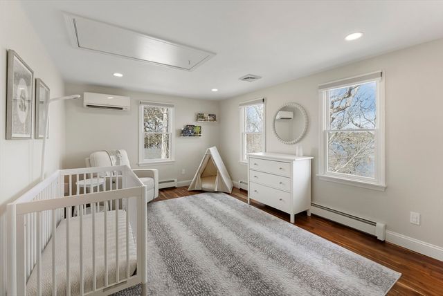 29 Eagle Hill Drive, Plymouth, MA 02360