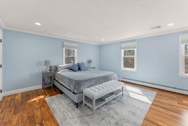 29 Eagle Hill Drive, Plymouth, MA 02360