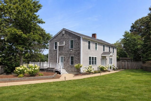29 Eagle Hill Drive, Plymouth, MA 02360