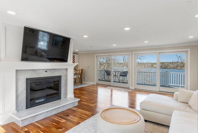 29 Eagle Hill Drive, Plymouth, MA 02360