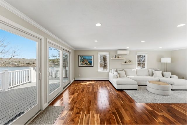 29 Eagle Hill Drive, Plymouth, MA 02360