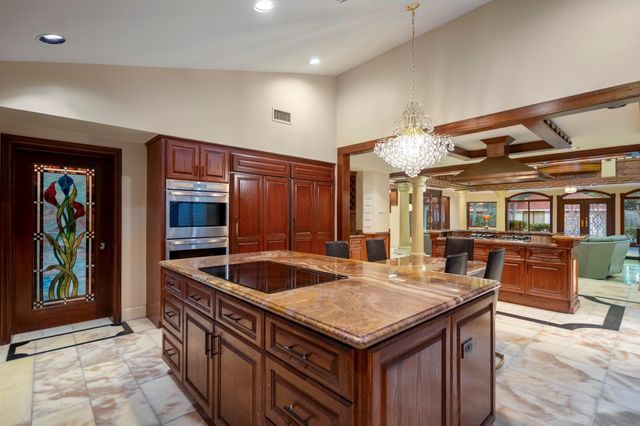 6535 Buffalo Speedway, Houston, TX 77005