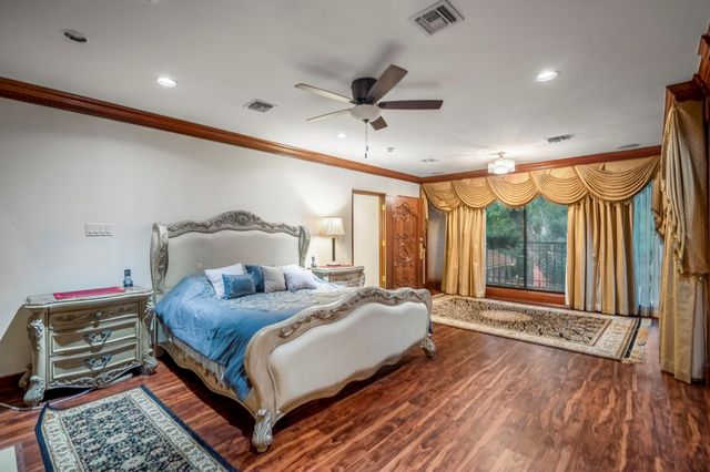 6535 Buffalo Speedway, Houston, TX 77005