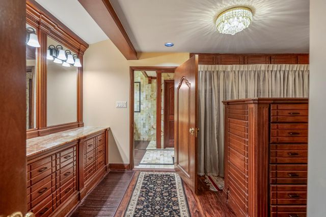 6535 Buffalo Speedway, Houston, TX 77005