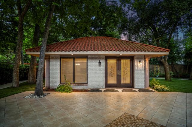 6535 Buffalo Speedway, Houston, TX 77005