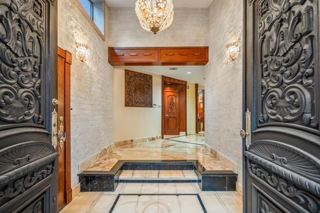 6535 Buffalo Speedway, Houston, TX 77005