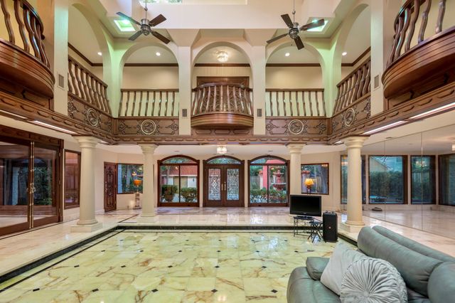 6535 Buffalo Speedway, Houston, TX 77005