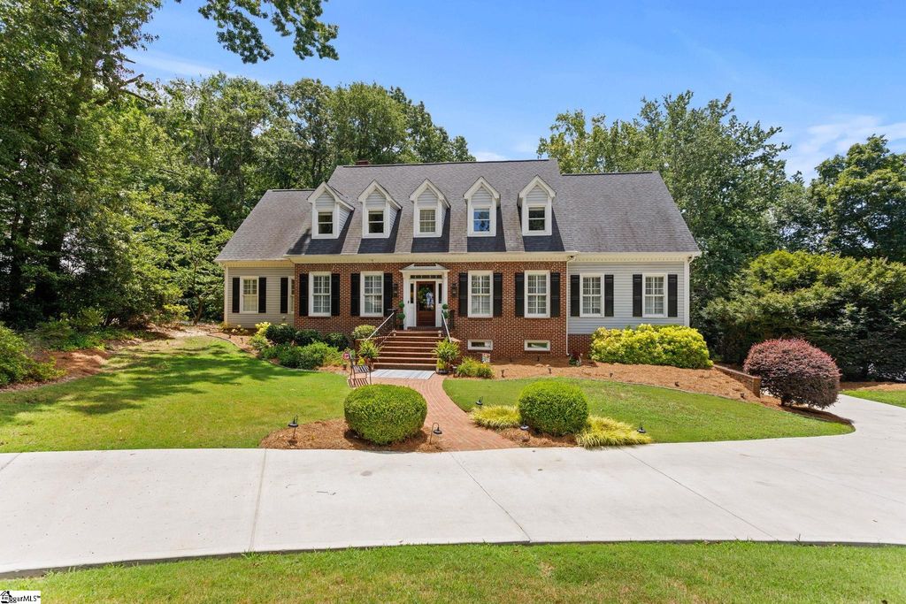 104 Lady Banks Lane, Greer, SC 29650