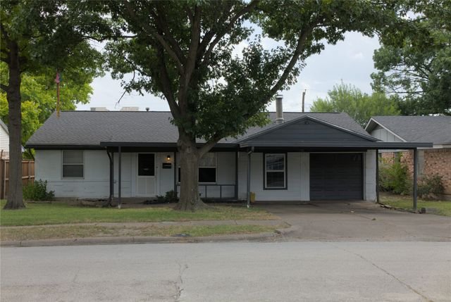 2713 Westview Drive, Mesquite, TX 75150