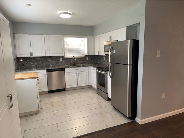 2713 Westview Drive, Mesquite, TX 75150