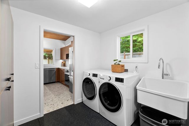 2148 Edgewood Circle SE, Olympia, WA 98501