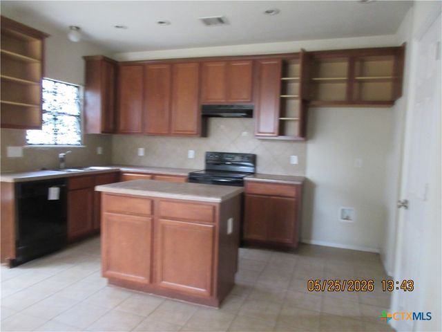 6801 Aquamarine Drive, Killeen, TX 76542