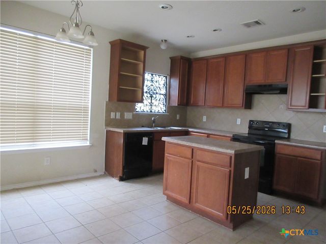 6801 Aquamarine Drive, Killeen, TX 76542