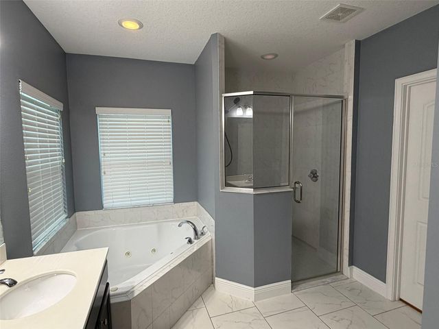 10340 SE 69TH TERRACE, Belleview, FL 34420