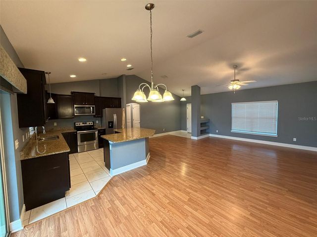 10340 SE 69TH TERRACE, Belleview, FL 34420