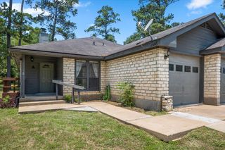 114 N Kanaio DR A, Bastrop, TX 78602