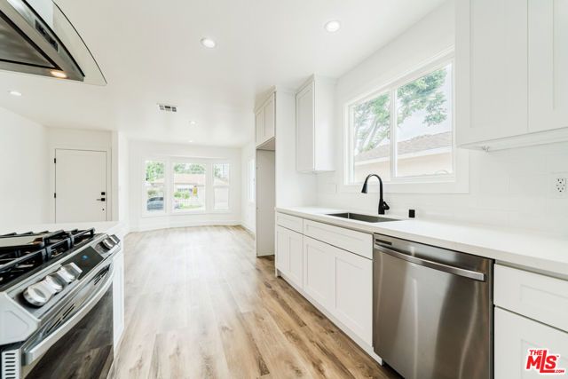 7020 Schroll Street, Lakewood, CA 90713