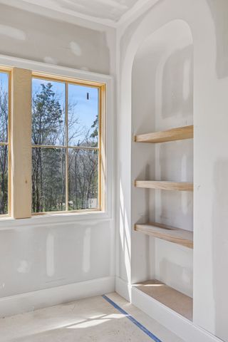 4521 Shys Hill Rd, Nashville, TN 37215