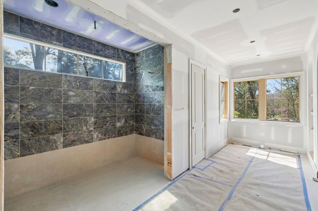 4521 Shys Hill Rd, Nashville, TN 37215