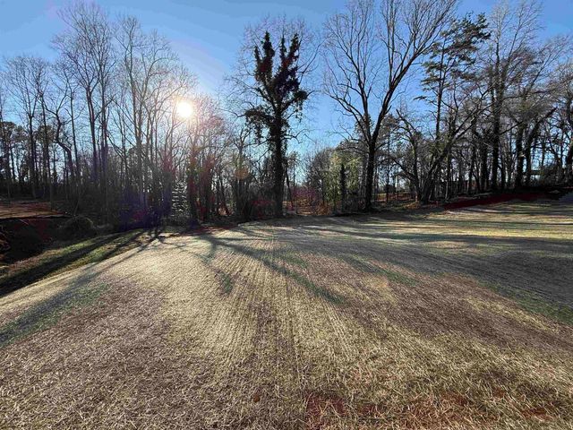 189 N Georgia Avenue, Chesnee, SC 29323