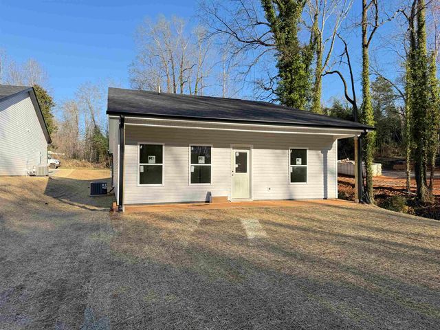 189 N Georgia Avenue, Chesnee, SC 29323