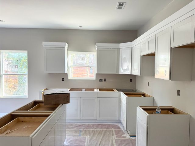 189 N Georgia Avenue, Chesnee, SC 29323