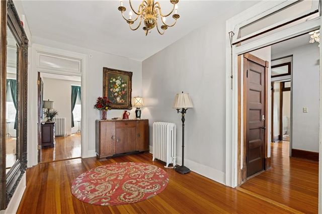 1 Hawthorne Place, Independence, MO 64052